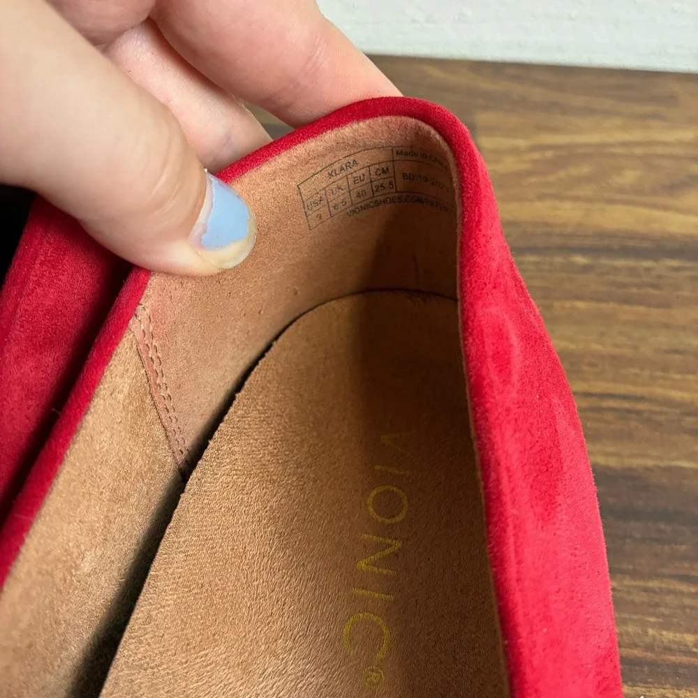 Vionic Womens Klara Suede Square Toe Bow Ballet Flat Size 9 Red